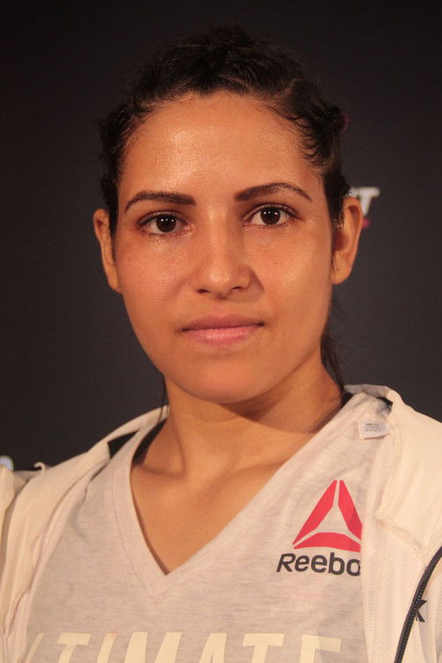 Polyana Viana as Self