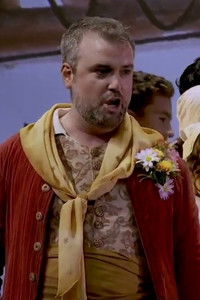 Gerardo Bullón as Manuel