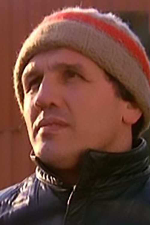 Piero Del Papa as Duilio