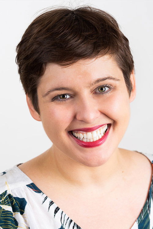 Amy Currie as Cousin Pearl