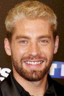 Yann-Alrick Mortreuil as Self