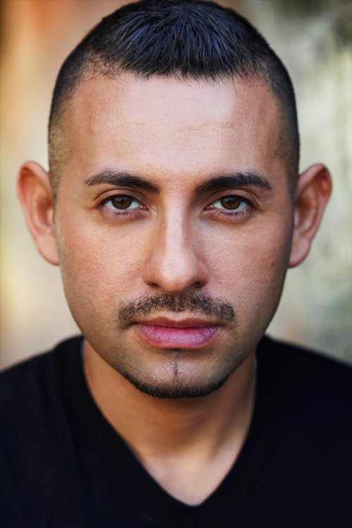 Bernardo Badillo as Worker