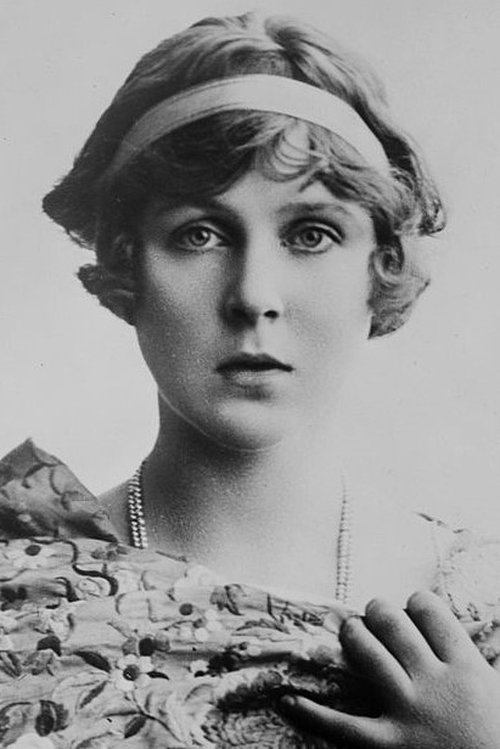 Diana Manners as Lady Beatrice Fair