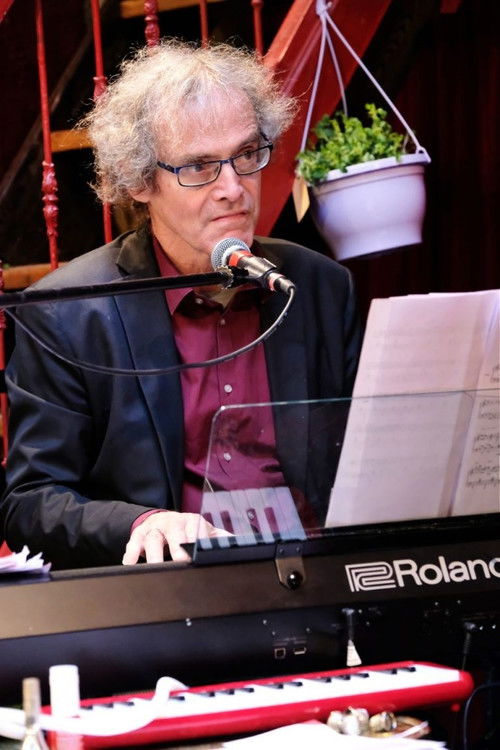 Paul Prenen as Pepi Kleinschmidt