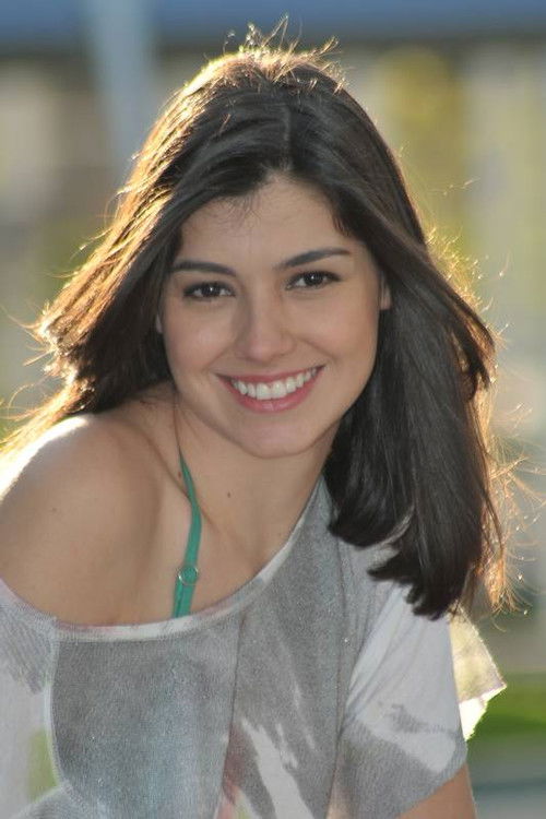 Verônica Debom as Carol