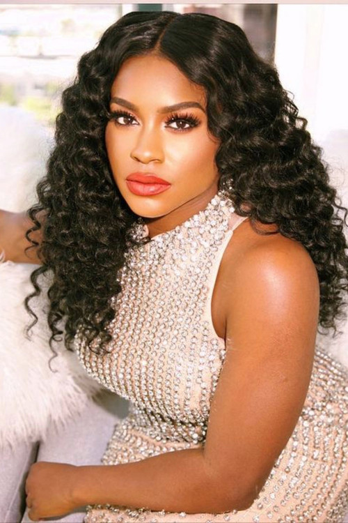 Ester Dean as Cynthia Rose