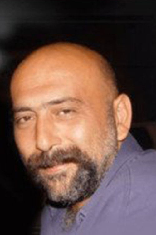 Kemal Gökhan Gürses as Şehzade