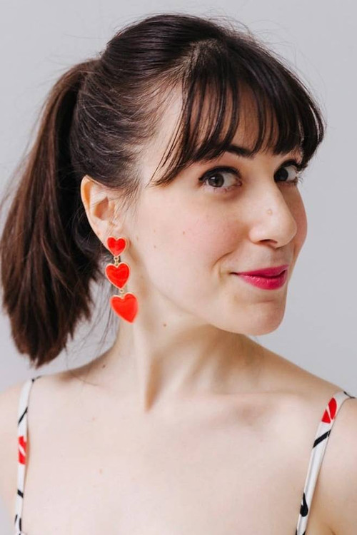 Sarah Golden as Vassar Girl