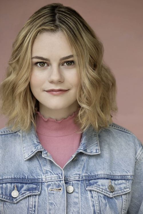 Samantha Ryan as Sybil