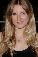 Harper Dill as Trish