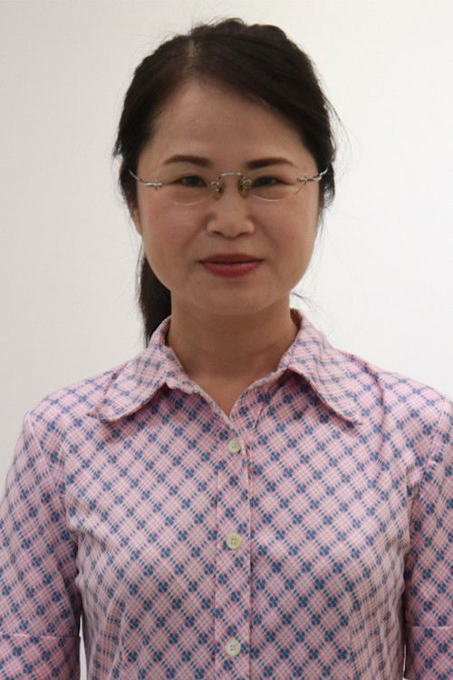 HSU Tzu-huan as School Art Teacher