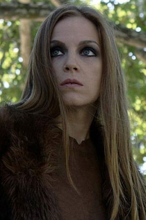 Georgia Giannakoudi as Brenna