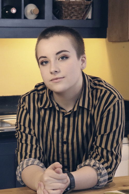 Jenny Bell as Hannah