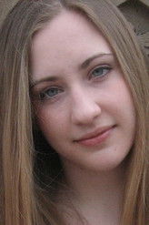 Emily Bridges as Jenna