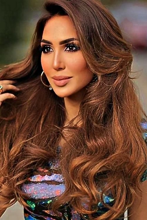 Houda Majd as هايدي