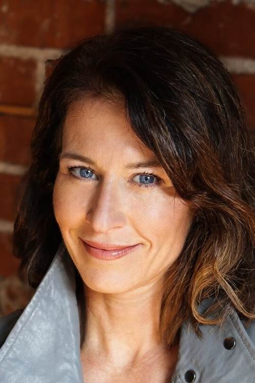 Sally Bishop as Sue Ann