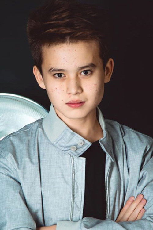 Magzhan Khamit as Milan