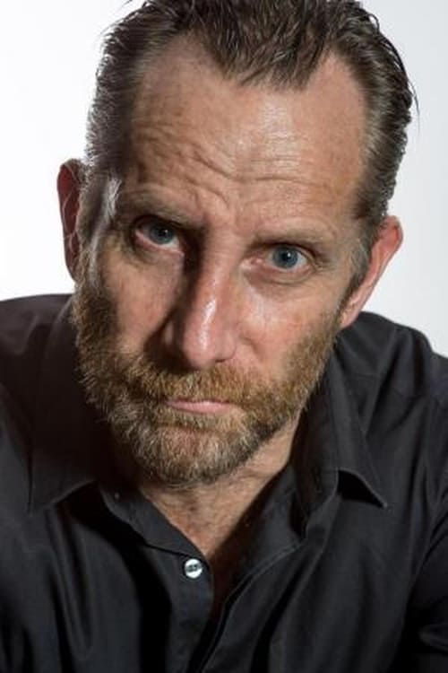 Gareth Lawrence as Bo