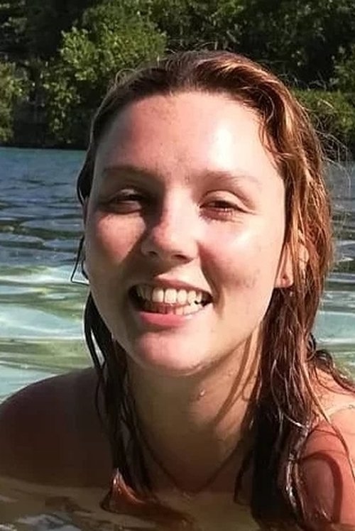 Laura Drosopoulos as Ena