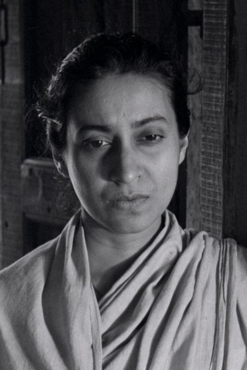Karuna Banerjee as Sarbojaya Ray