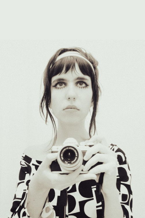 Joana Melão as Violeta