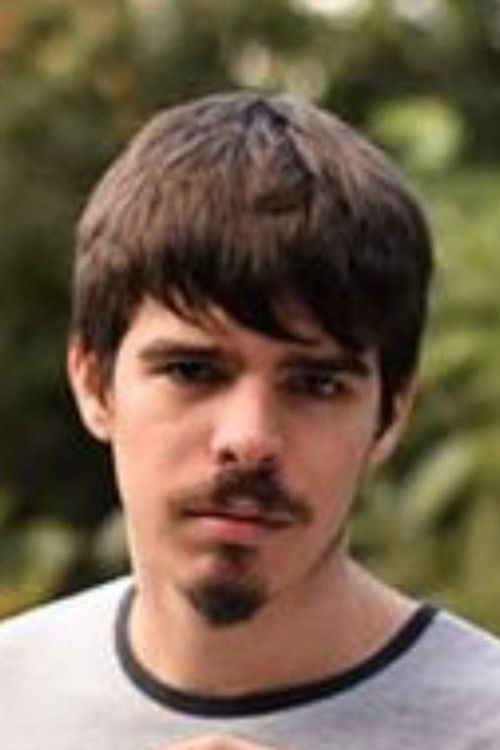 Tomás Petriche as Igor