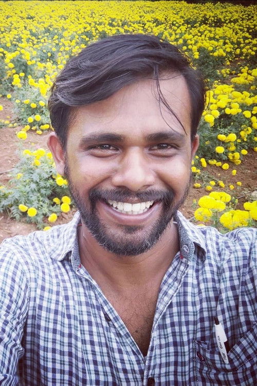 Naveen J Kumar as Krishna Kumar