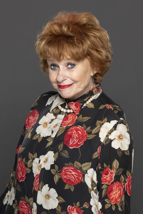 Cecília Esztergályos as Gyík