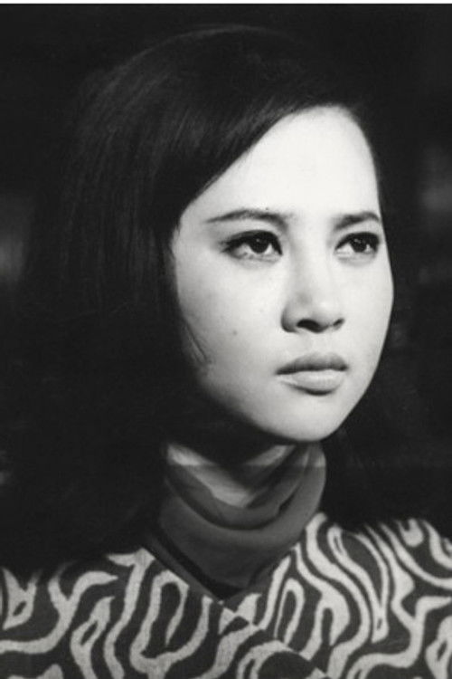 Nam Jeong-im as Suna