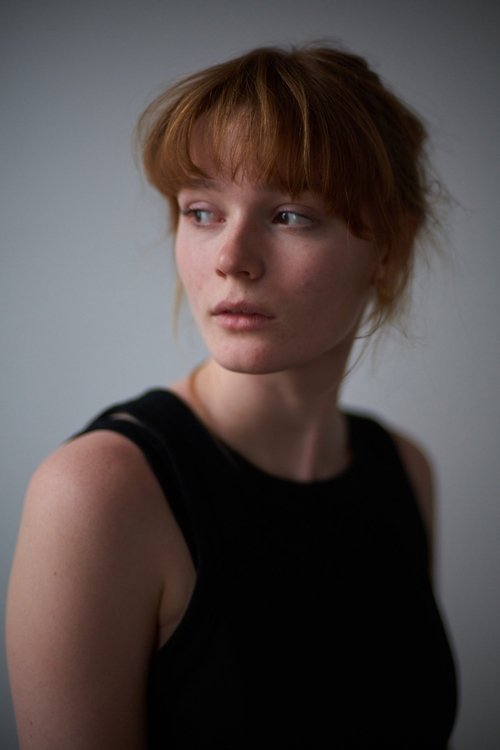 Ines Høysæter Asserson as Lena