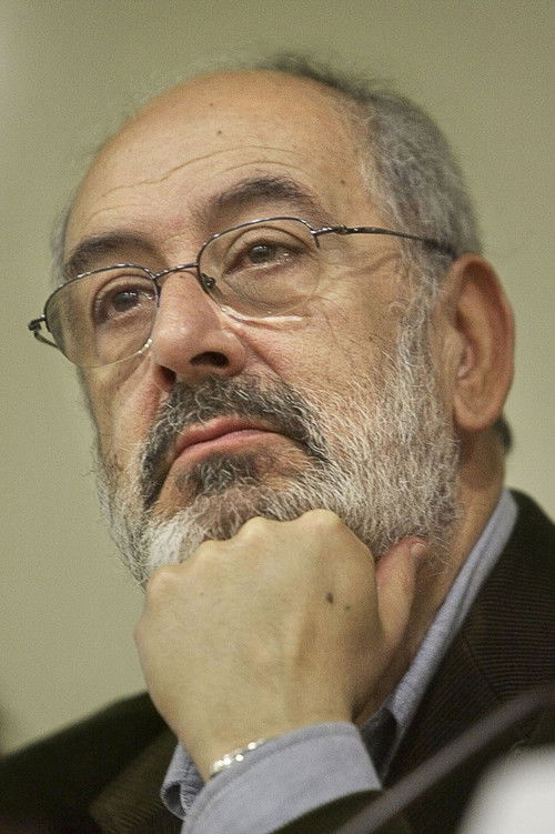 Pedro Osório as Self
