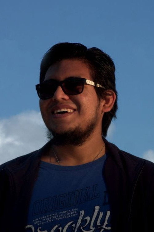 Osmar Colorado as Drunk #2