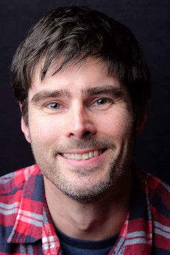 Phillip Leslie-Collins as Crying Man