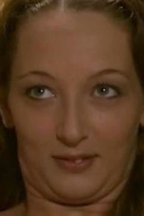 Jeanett Lynn as Amber