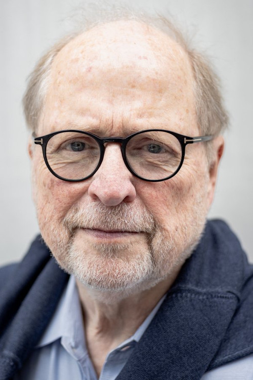 Steffen Gram as Sig selv