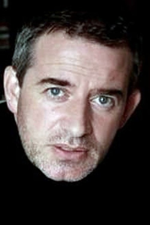 Pierre Alloggia as Journalist at Château-Thierry