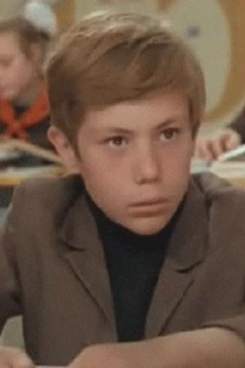 Kostya Lenevsky as Vitya Chizhevsky