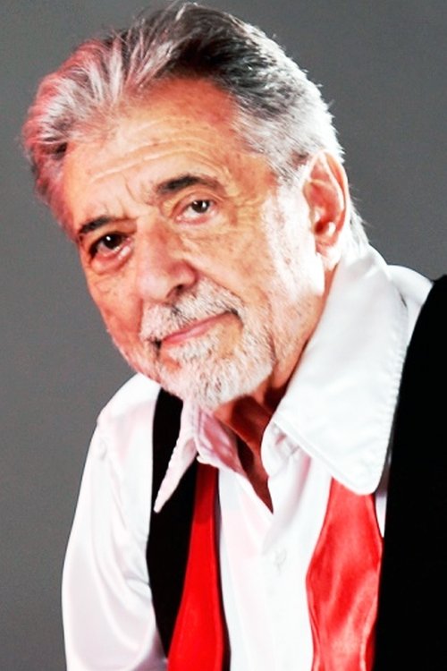 Héctor Gióvine as 