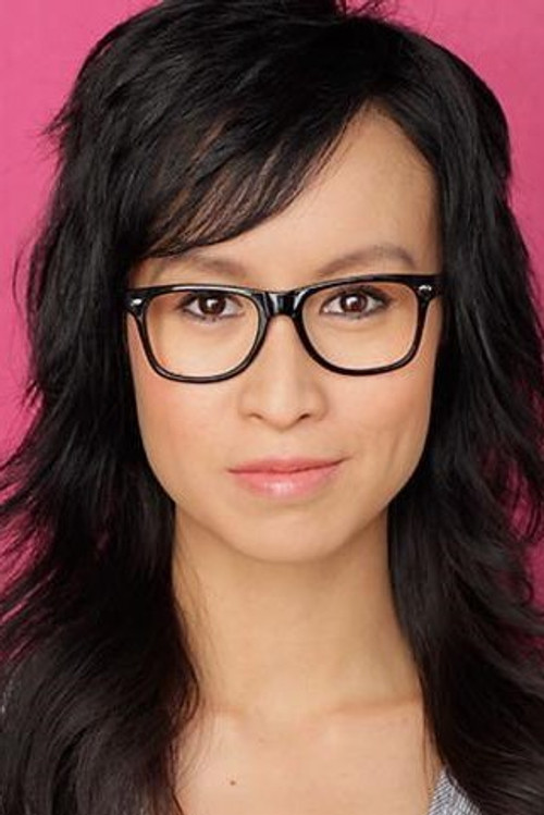 Judilin Bosita as Winnie