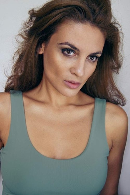 Diana Dimitrova as Margo