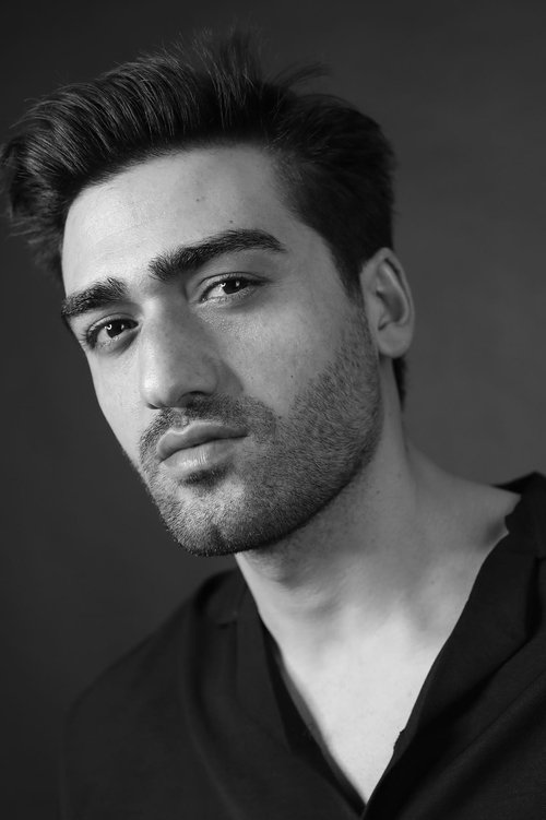 Adem Türkyılmaz as Erkan