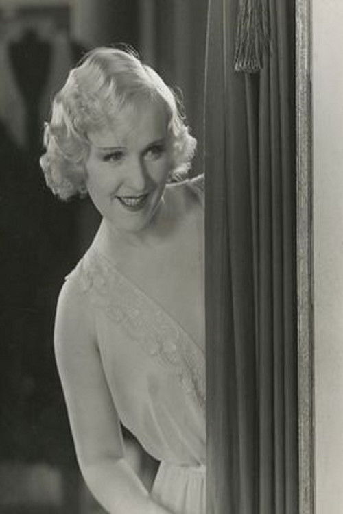 Solveig Oderwald-Lander as Molly Werner