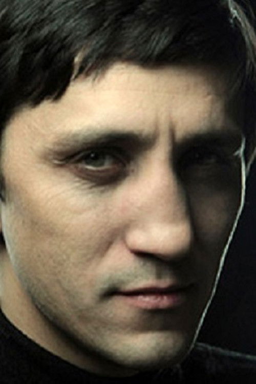 Oleg Gruz as Руль