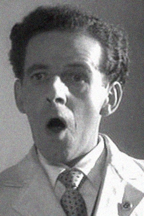 Michael Ward as Mark Pasco