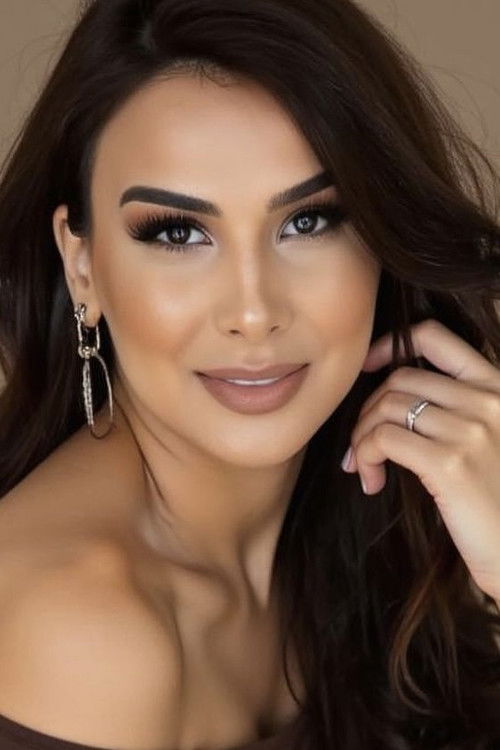 Guney Akbarova as Sevinc