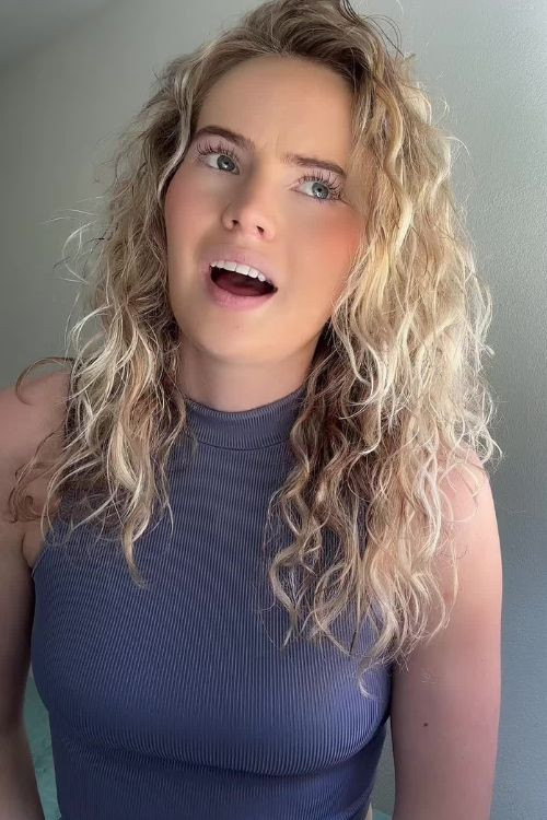 Lotte Oskam as Eline