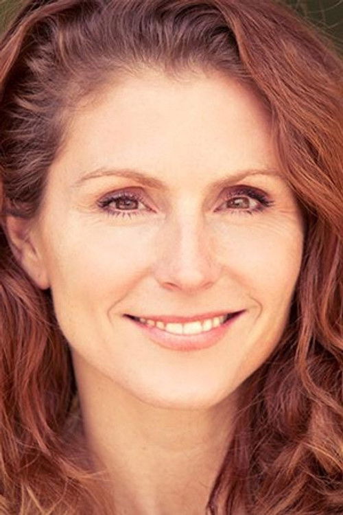 Rebecca Thornhill as Evelyn Nesbit