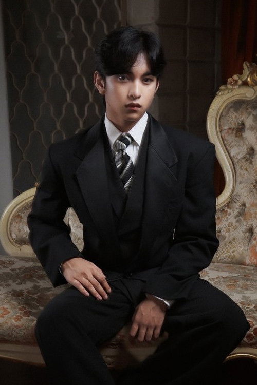 Marcus Cabais as Tristan