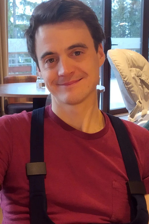 Amaury Bucco as Self :  Journalist