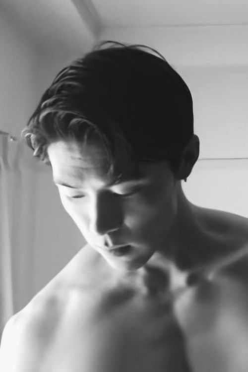 Tokuda Taisho as Kurosawa Ren